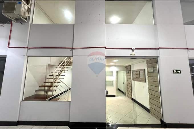 SALA COMERCIAL COM MESANINO NO CENTRO DE PASSO FUNDO/RS