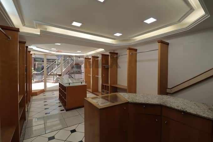 Loja Comercial à Venda no Plaza Shopping em Passo Fundo, uma excelente OPORTUNIDADE para investir ou empreender