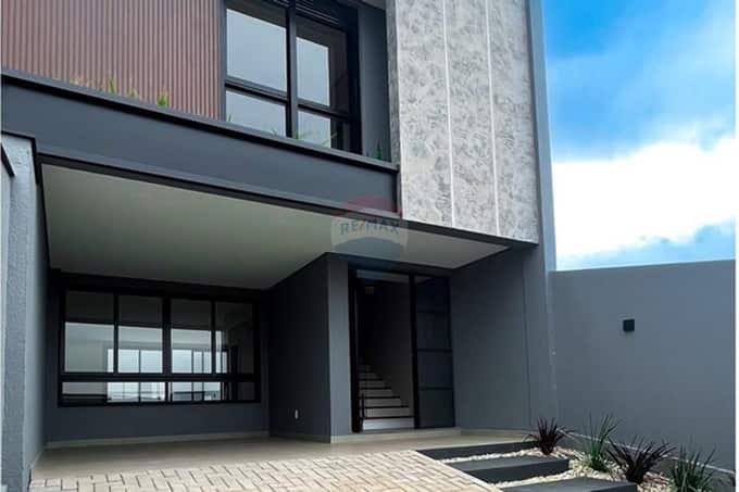Sobrado Alto Padrão a venda no Álamos