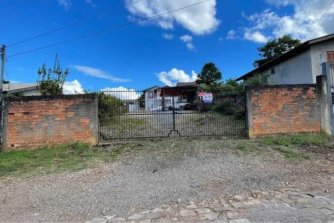 Terreno 360m² em Loteamento Cesar Santos