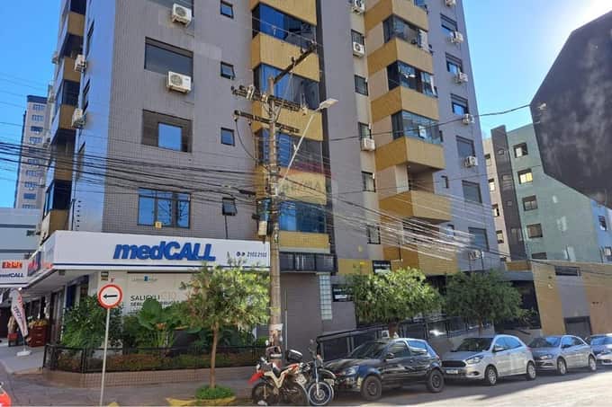 APARTAMENTO 02 DORMITÓRIOS PRÓXIMO AO HOSPITAL DAS CLÍNICAS