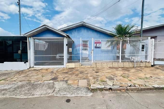 CASA A VENDA NA COHAB l, NO BAIRRO BOQUEIRÃO